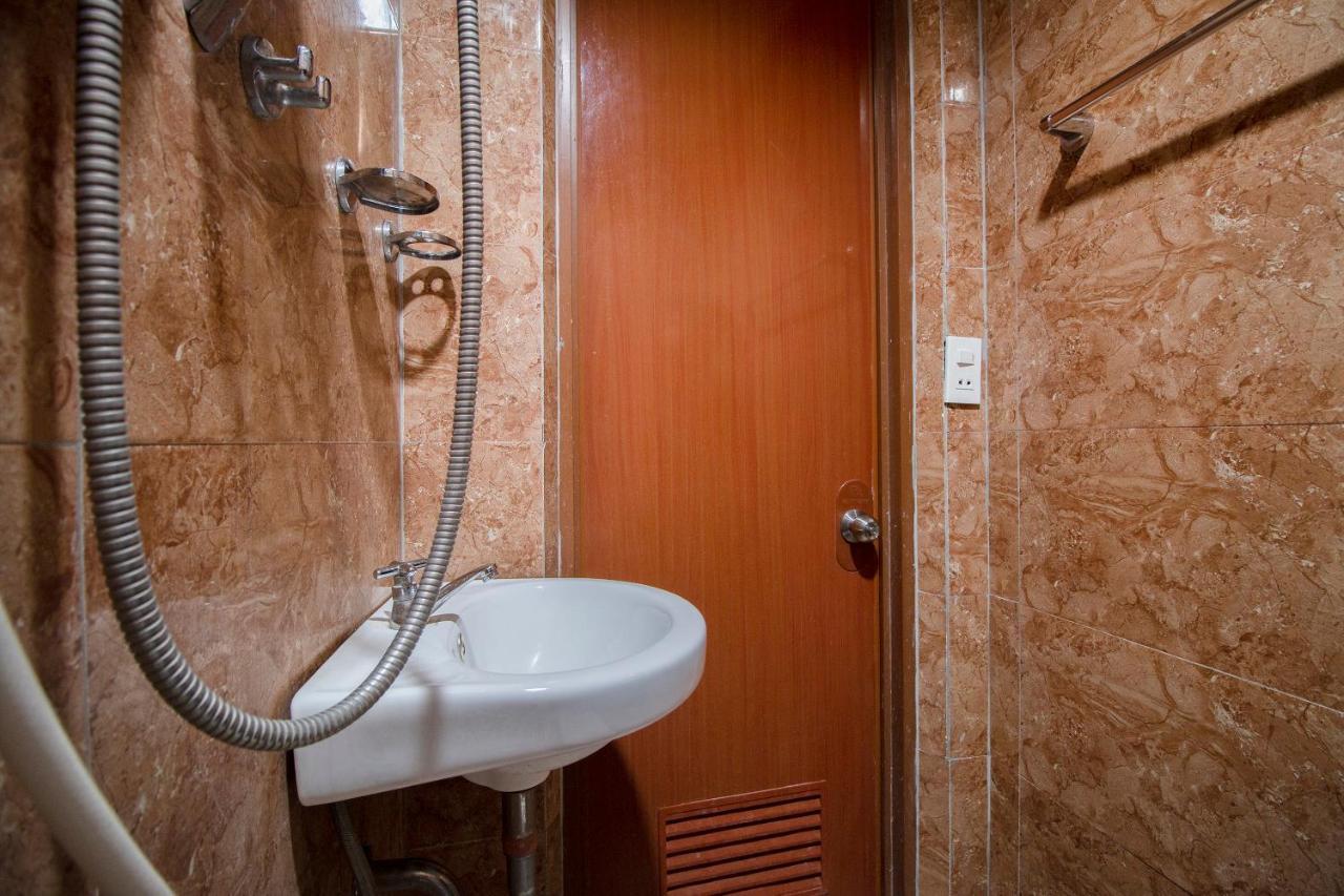 Oyo 788 Lisa'S Guesthouse 몰볼 외부 사진