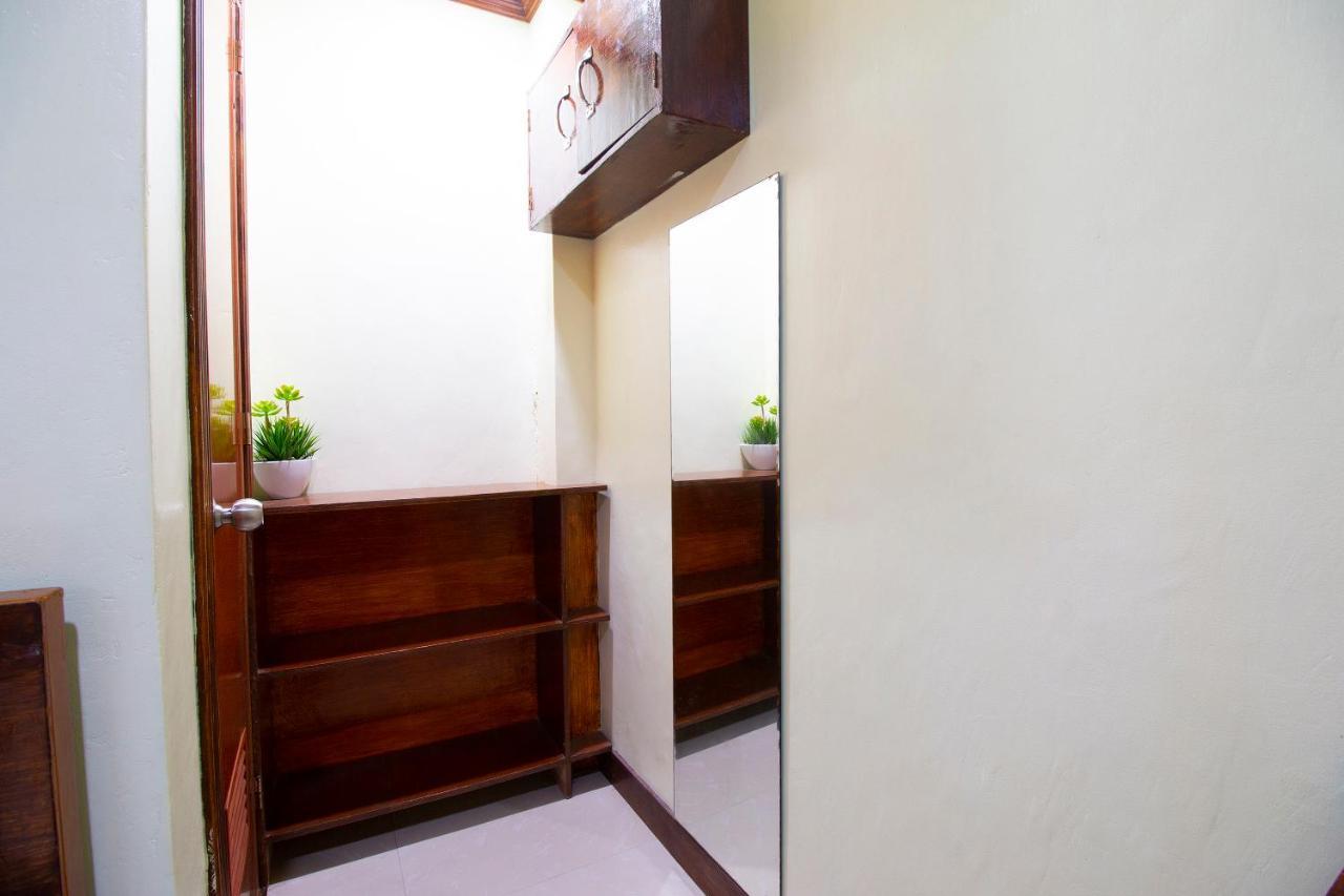 Oyo 788 Lisa'S Guesthouse 몰볼 외부 사진