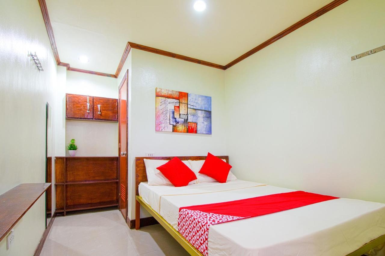 Oyo 788 Lisa'S Guesthouse 몰볼 외부 사진