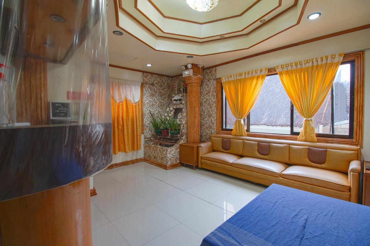 Oyo 788 Lisa'S Guesthouse 몰볼 외부 사진