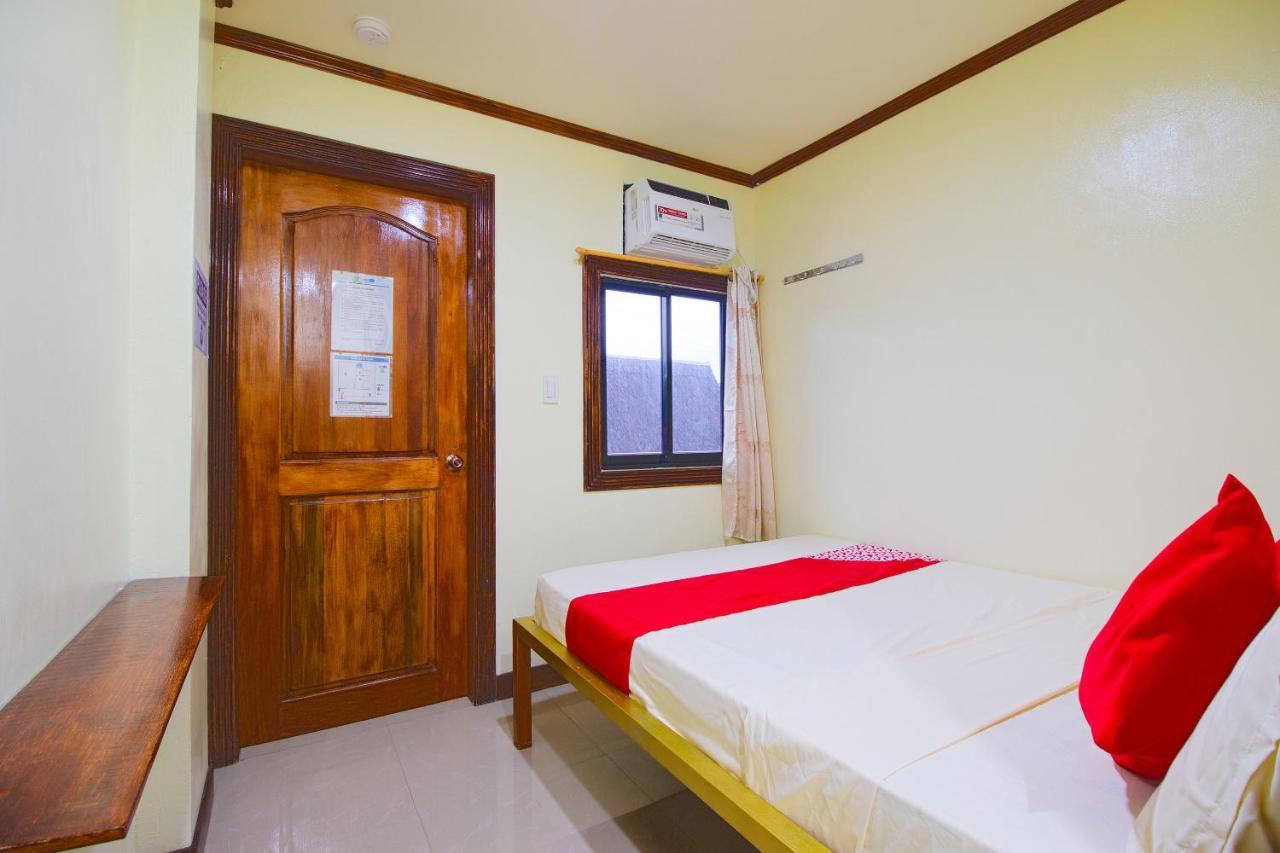 Oyo 788 Lisa'S Guesthouse 몰볼 외부 사진
