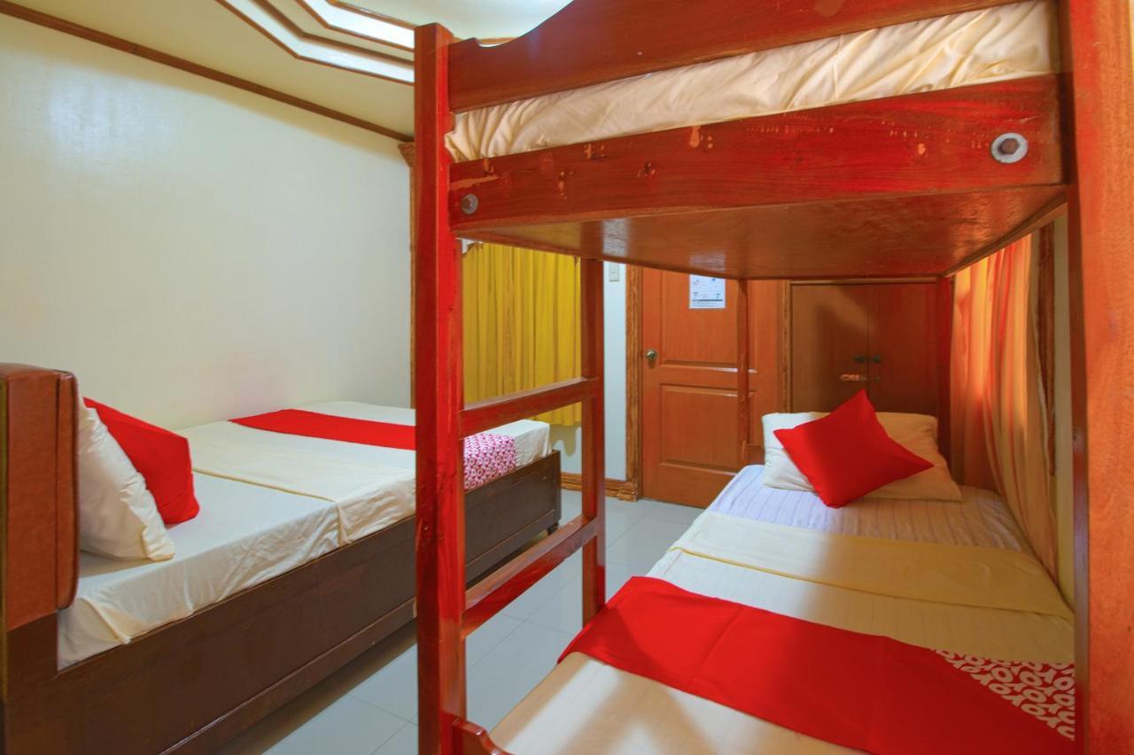 Oyo 788 Lisa'S Guesthouse 몰볼 외부 사진